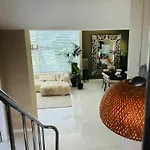 Vista Villa *
